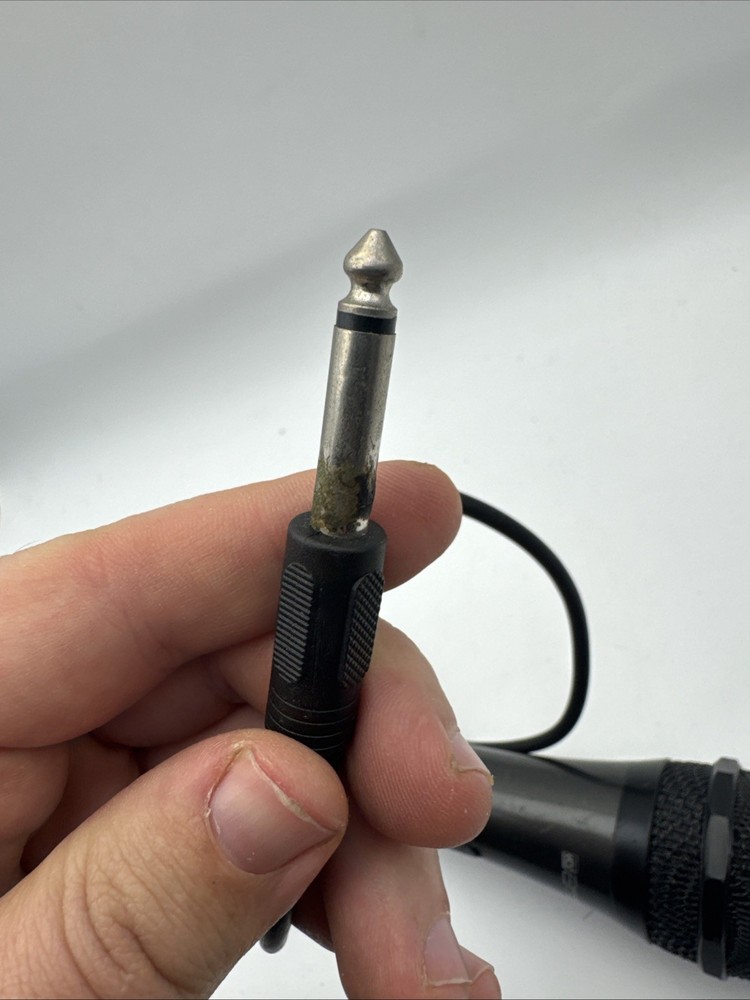 Emerson Wired Microphone Karaoke Mic
