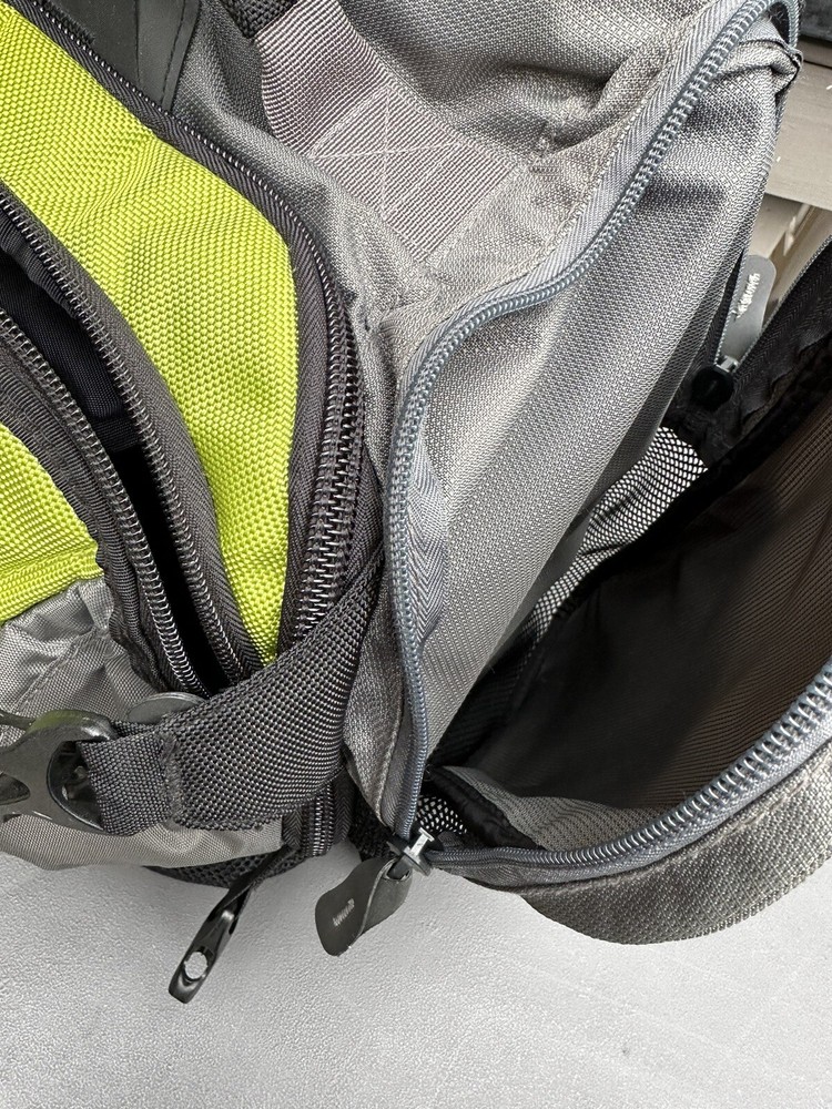 Amphipod Race-Lite Transition Pack - Triathlon Swim Backpack