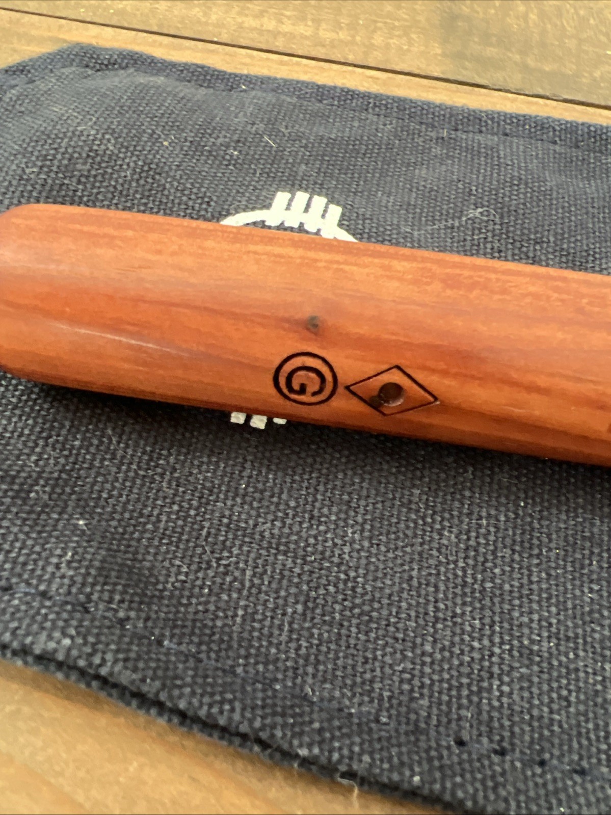 High Spirits Native American Indian Cedar Wood Pocket Flute In G