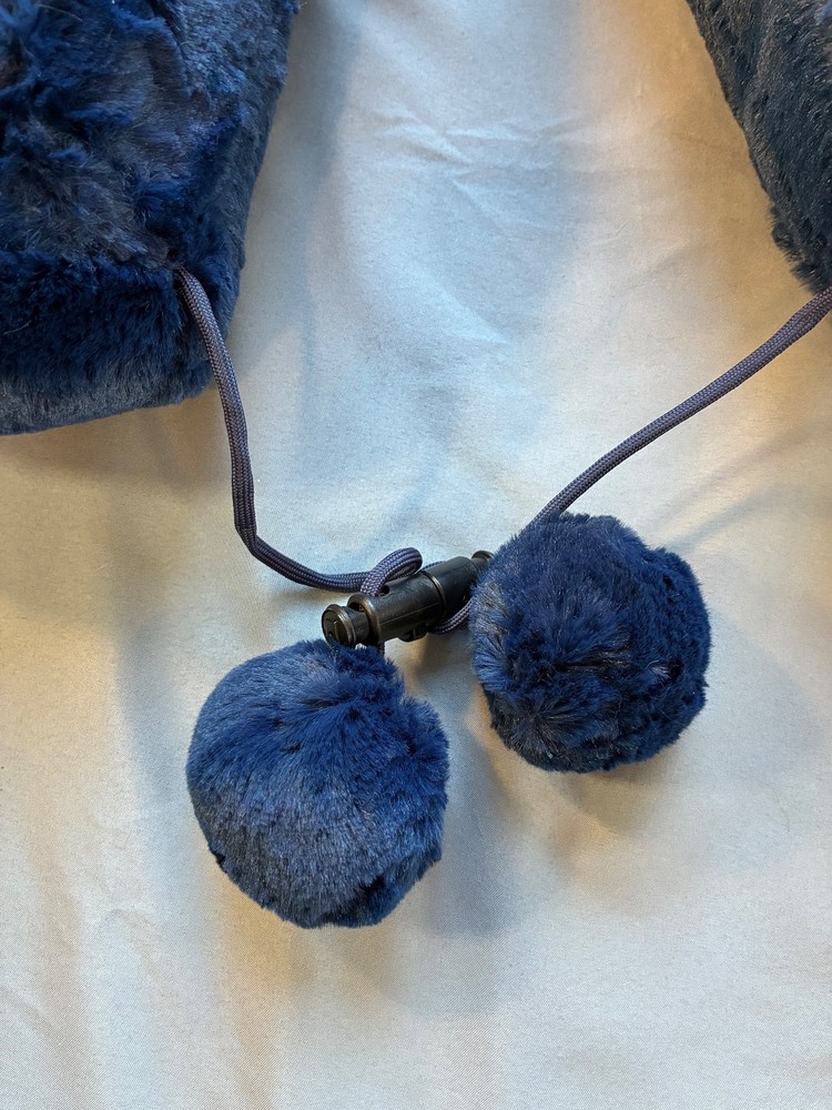 Bohlster neck pillow