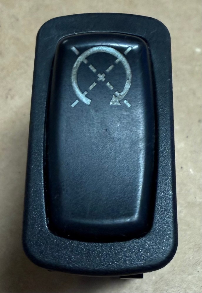 MACK Shutdown Override Control Rocker Switch 82279641
