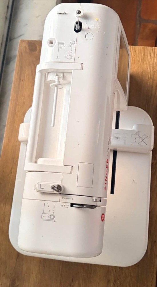 Singer Studio S10 Embroidery Machine