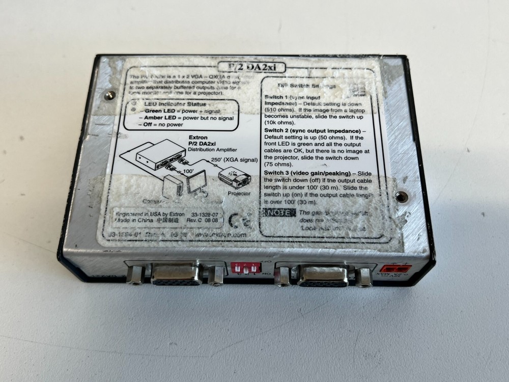 LL9: EXTRON P/2 DA2xi Distribution Amplifier w/ Power Supply