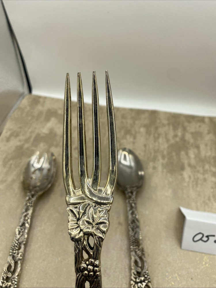 Godinger Made for Neiman Marcus, Grapevine Silver Plated 3 Piece Serving Set 9”