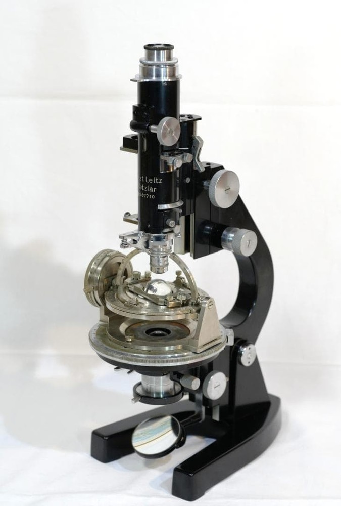 Leitz Universal Rotating Stage UT4 Transmitted Polarizing 4-Axis SN1892 From JP