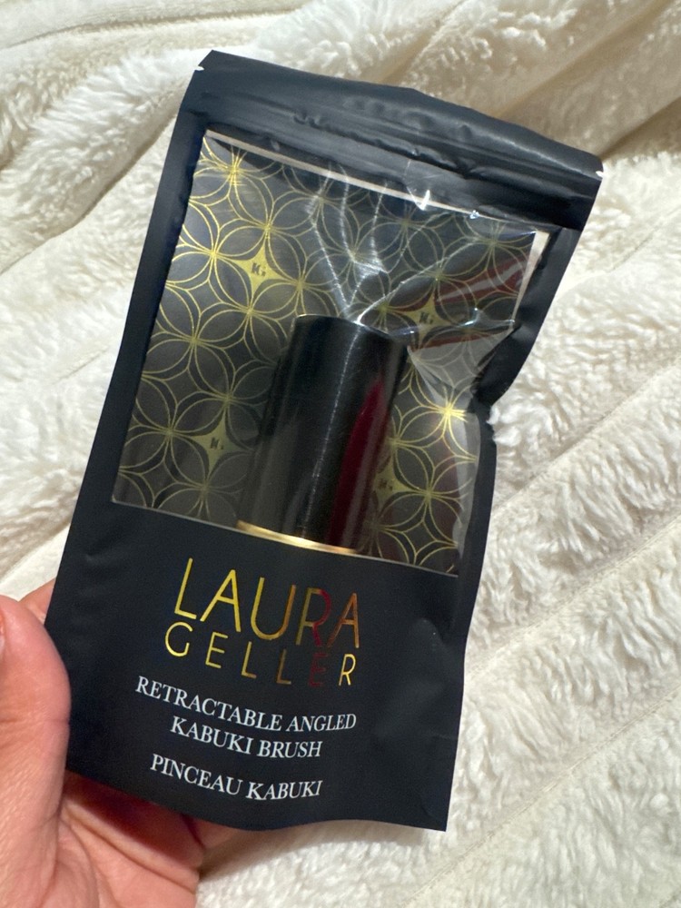 Laura Geller Retractable Angled Kabuki Brush