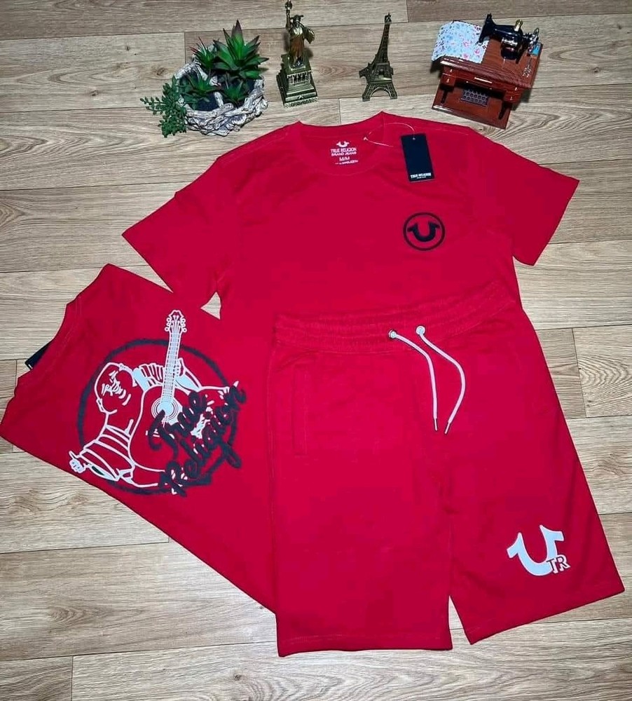 SMALL MEN NIKE,POLO, TRUE RELIGION