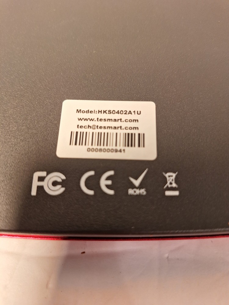 TESmart USB 3.0 HDMI KVM Switch 2 Monitors 2 Computers 4K@60Hz Missing Remote