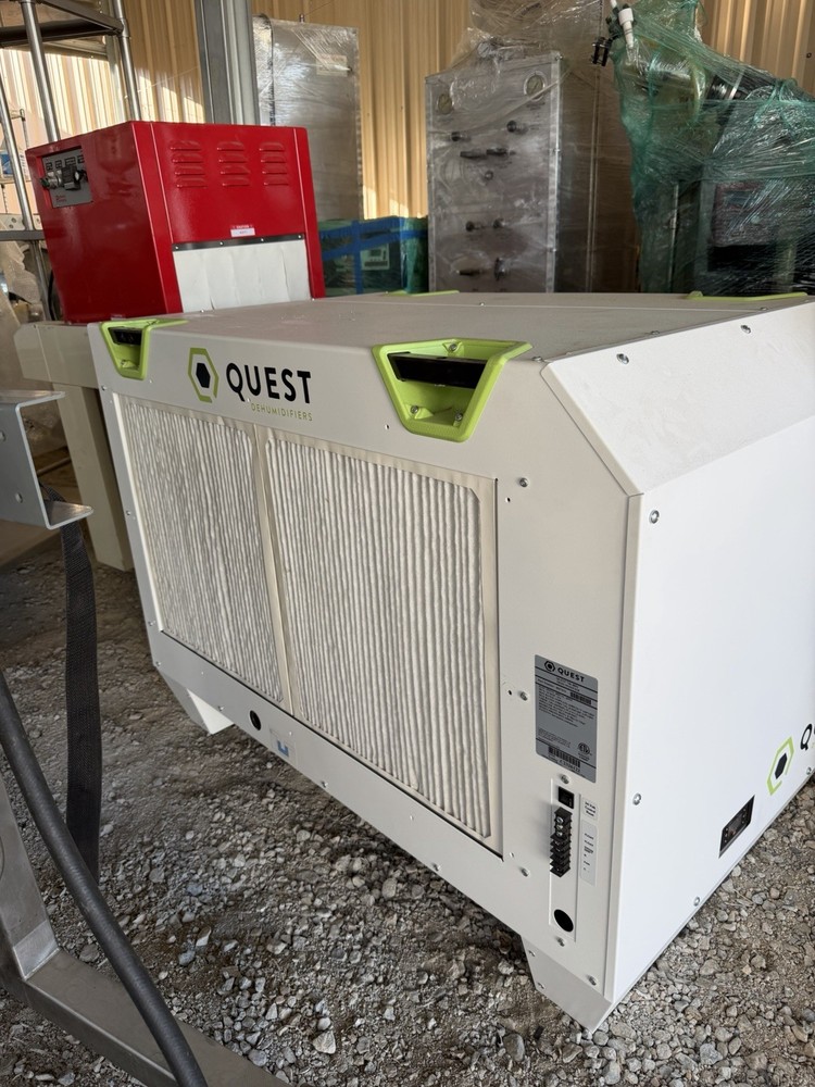 Quest 746 480V Console Dehumidifier, 7.2 gal, 746 Pints, Automatic Shut Off