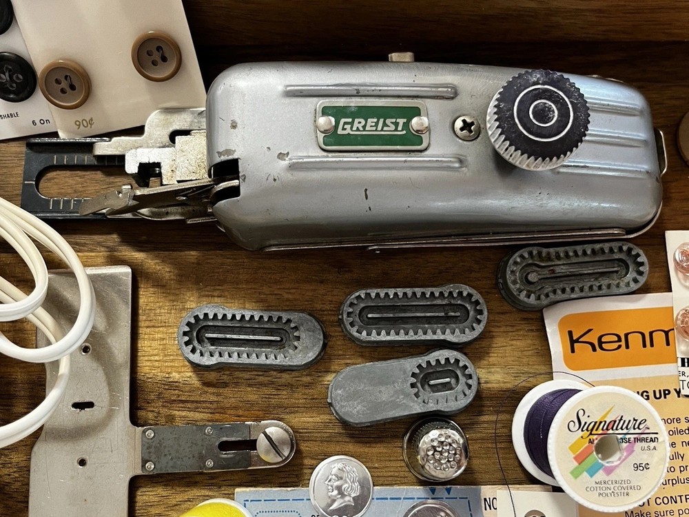 Vintage SEWING LOT Mixed Notions Tools Thread Accessories