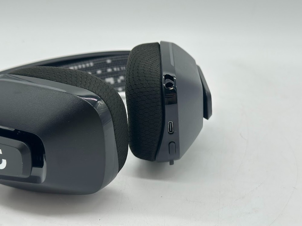 Logitech G733 Wireless Gaming Headset - Black