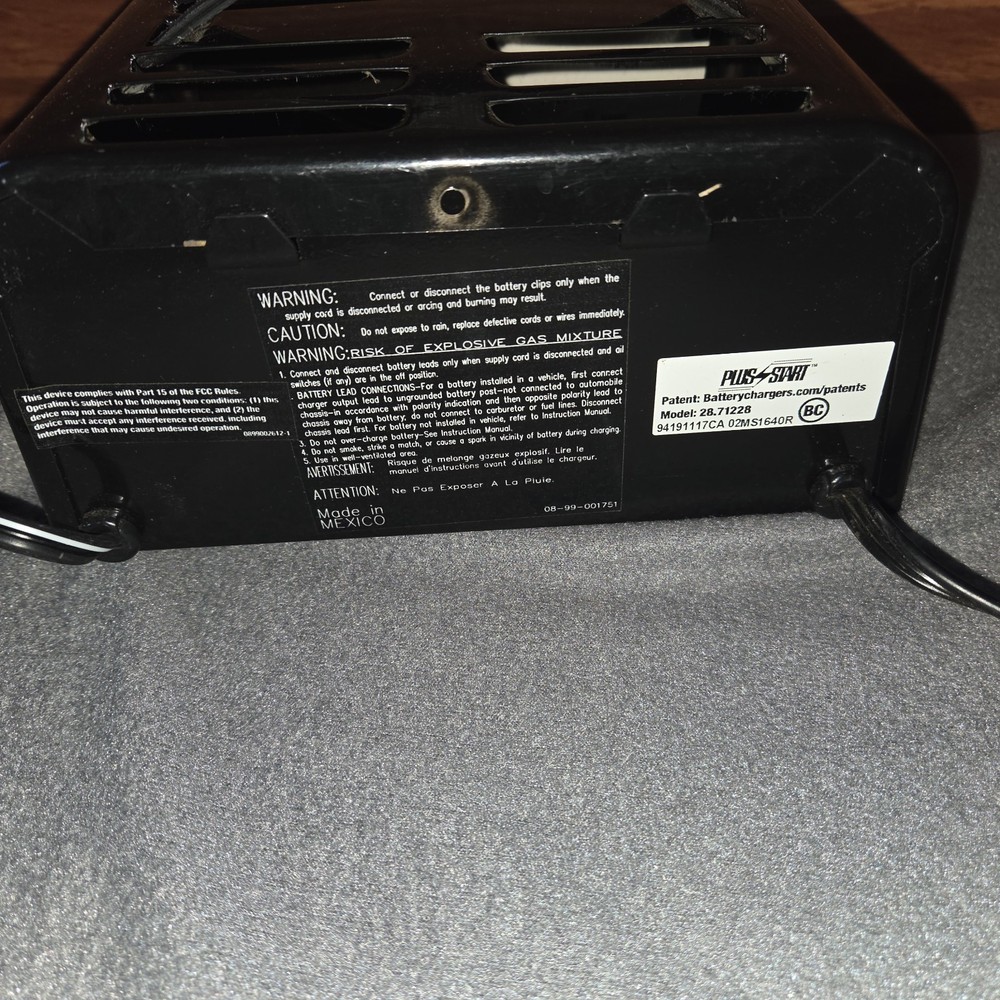 Plus Start 6 Amp Fully Automatic Battery Charger 28.71228. Tested-working