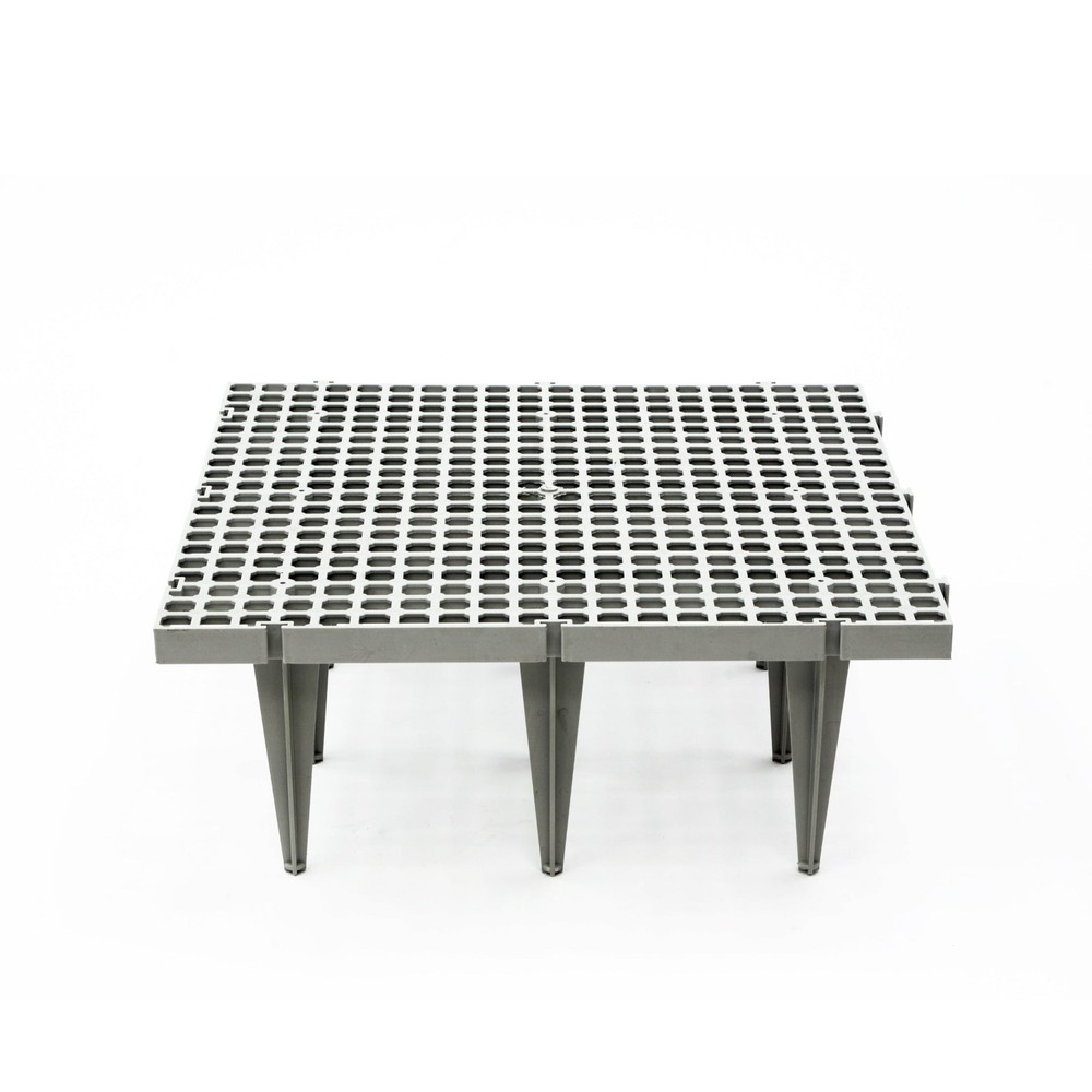 Slat Flooring - Small Hole (Legs: Medium)