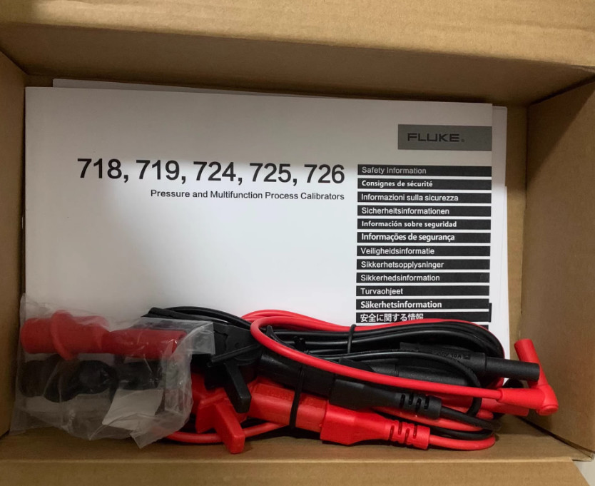 1PC Fluke 726 Precision Multifunction Process Calibrator
