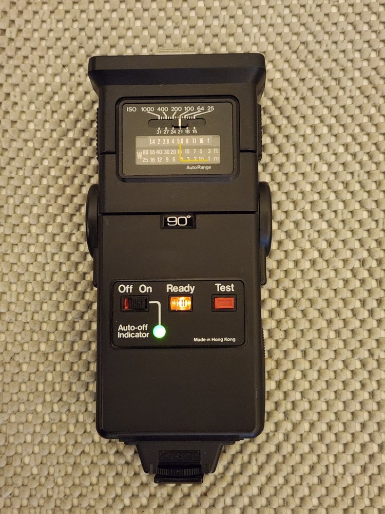 Focal M500C-ZOOM - Auto Electronic Camera Flash Unit 20-01-37 Tested