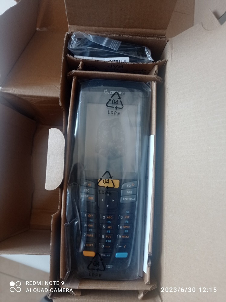 motorola mc2180 MC2180-MS01E0A 1D -includes new cradle-