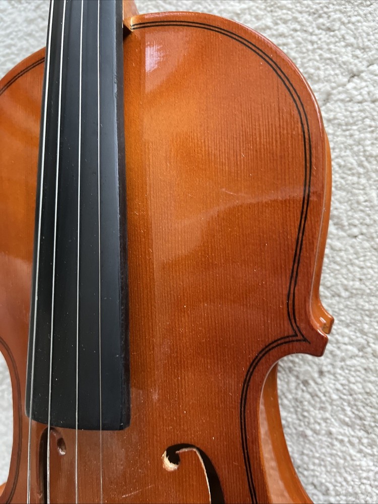 Violin With Teller Bridge, Bow and Case. Full Size 4/4