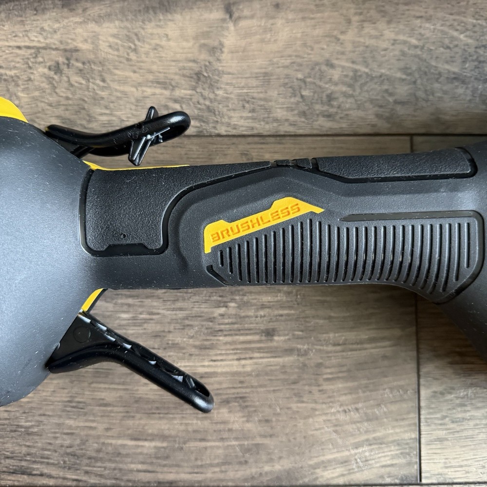 Dewalt Flexvolt 60V String Trimmer Cordless Brushless DCST972B Tool Only NWOB