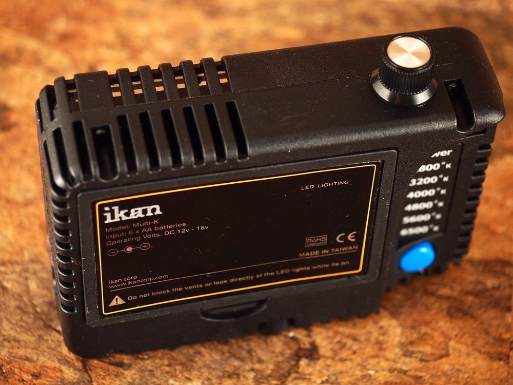 Ikan Multi-K Adjustable-Color Continuous Light Panel - Near-Mint