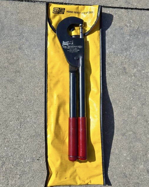 Aircraft Hand Rivet Squeezer US INDUSTRIAL TP-116 W/Carry Bag, Repair