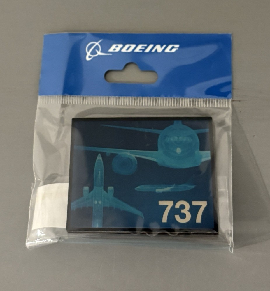 BOEING 737/F11  MAGNET