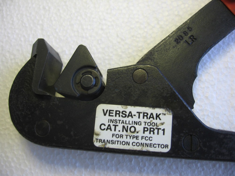 Thomas & Betts PRT1 Shure Stake Versa-Trak Type FCC Transition Connector Tool