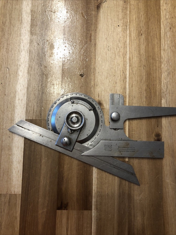 A Brown & Sharpe UNIVERSAL BEVEL PROTRACTOR (Micrometer Protractor) May 9, 1911