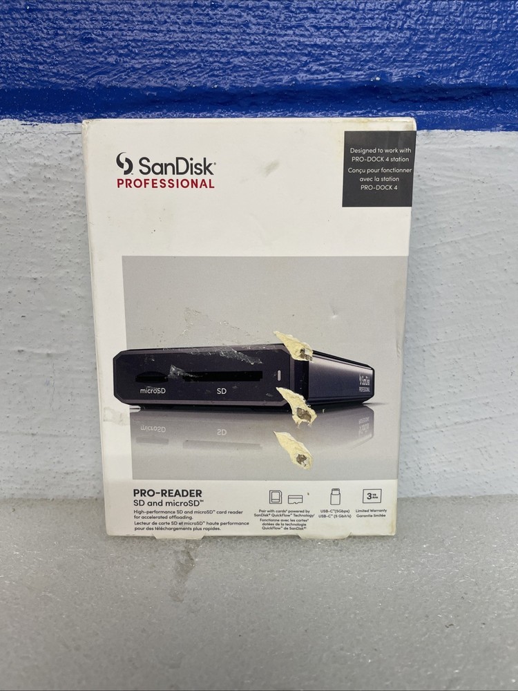 SanDisk Professional PRO-READER SDPR5A8-0000-GBAND Flash Reader New Damaged Box
