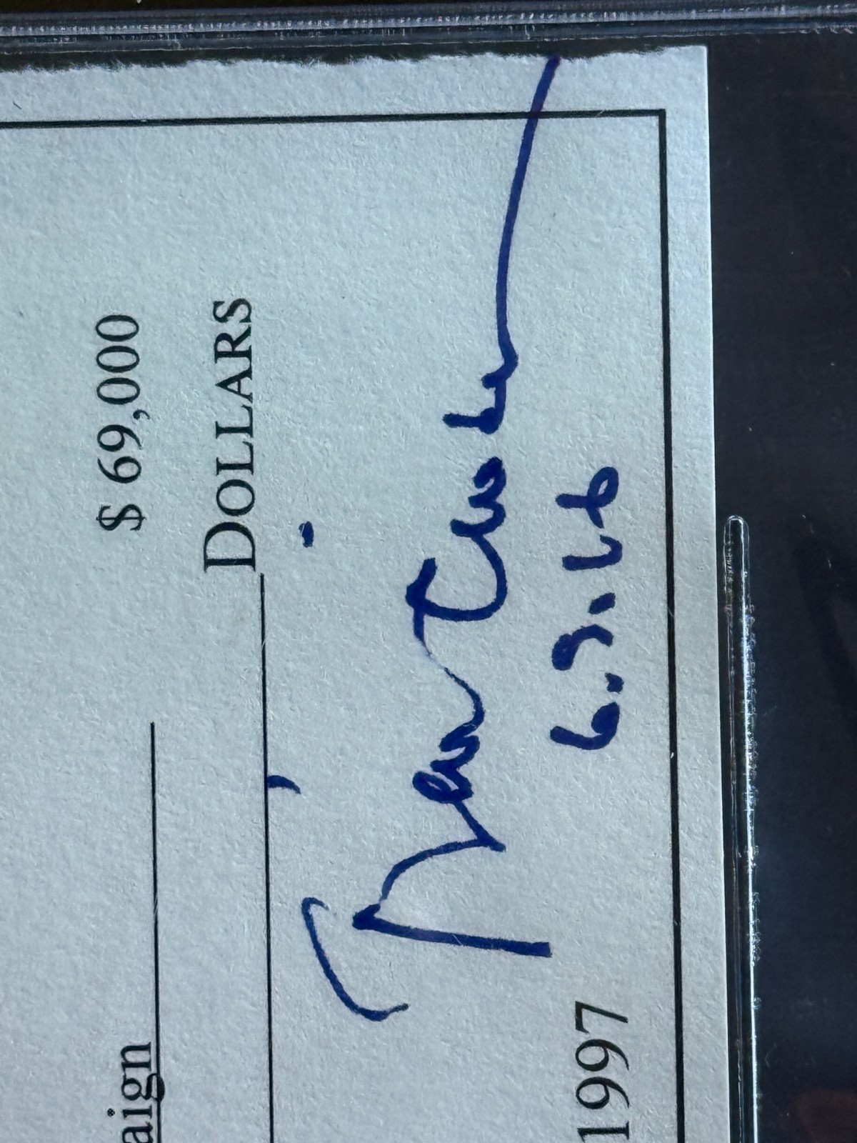 Beckett Bill Clinton Autographed 3x5 Cut Signed "Check to Trump Campaign" - JA11