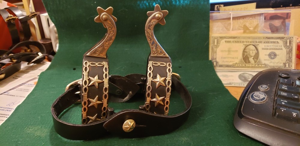 Cowboy Spurs Unbranded Leather