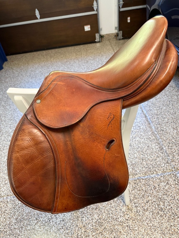 Antares Saddle - size 16.5 L, 2008 - Used