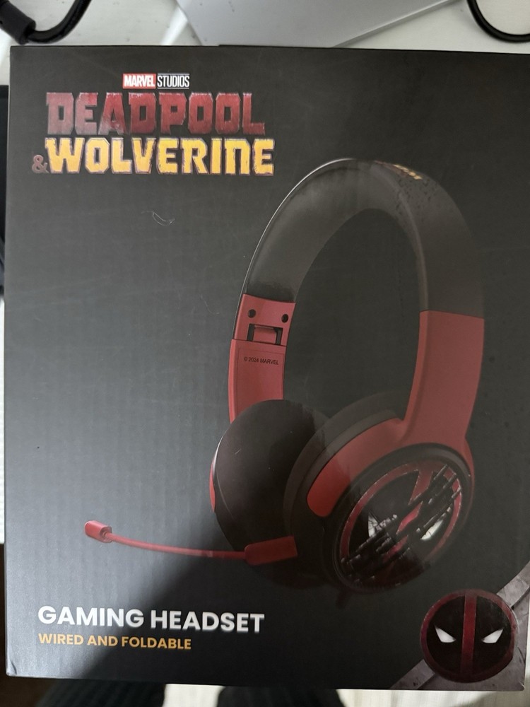 Marvel Deadpool And Wolverine Gaming Headset Wired And Foldable 3.5 Mm Jack