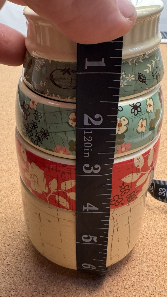 Live SImply stackable measuring cup Amylee Weeks