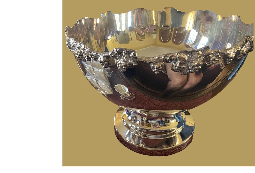Silver-plated copper punch bowl with grape motif