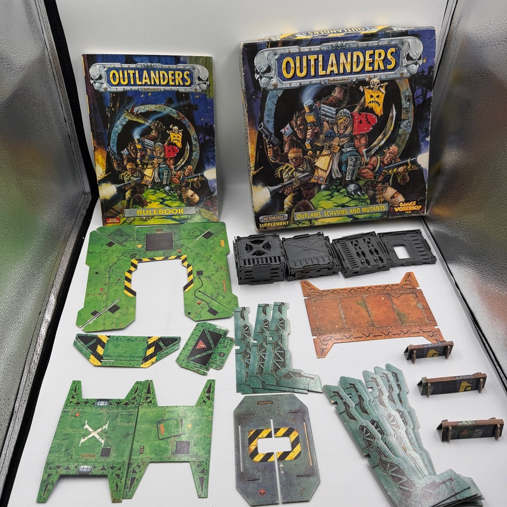 Warhammer 40k Outlanders Expansion Pack INCOMPLETE Read