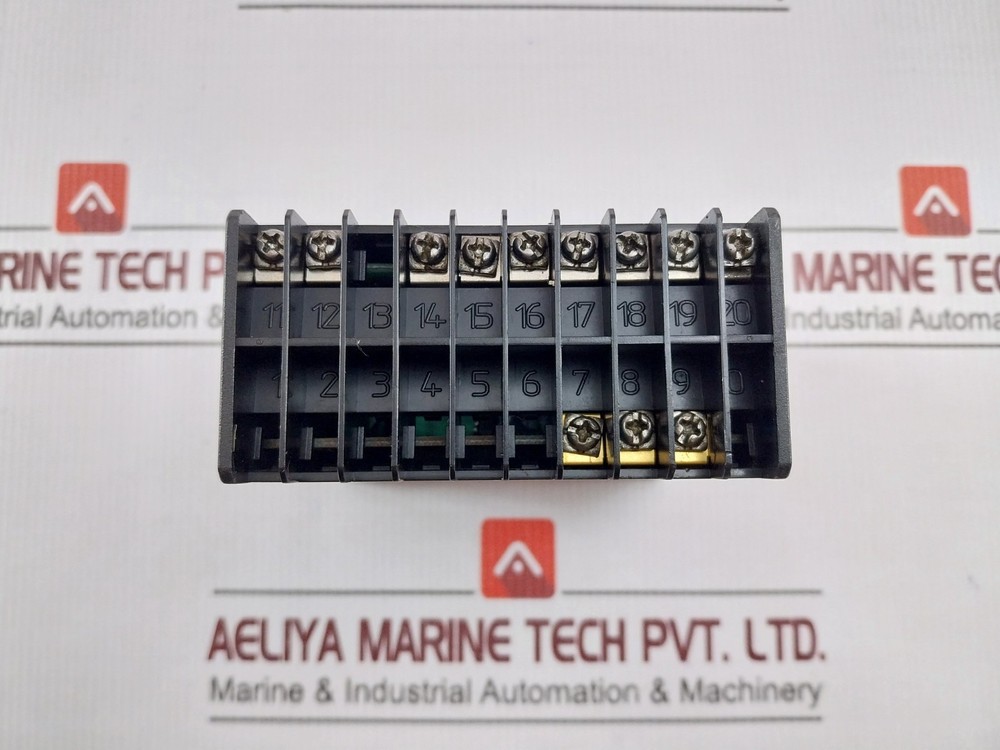 SAMWON ENG SD-94M Digital Temperature and Humidity Controller AC100~240V