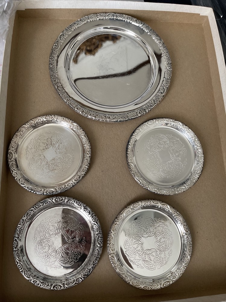 Segerstrom & Sevenson Silverplate Set