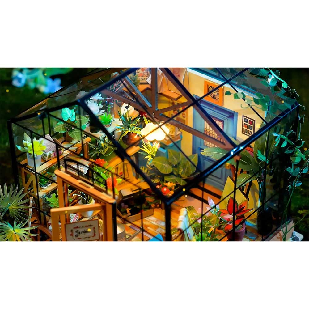 Robotime Cathy's Flower House
