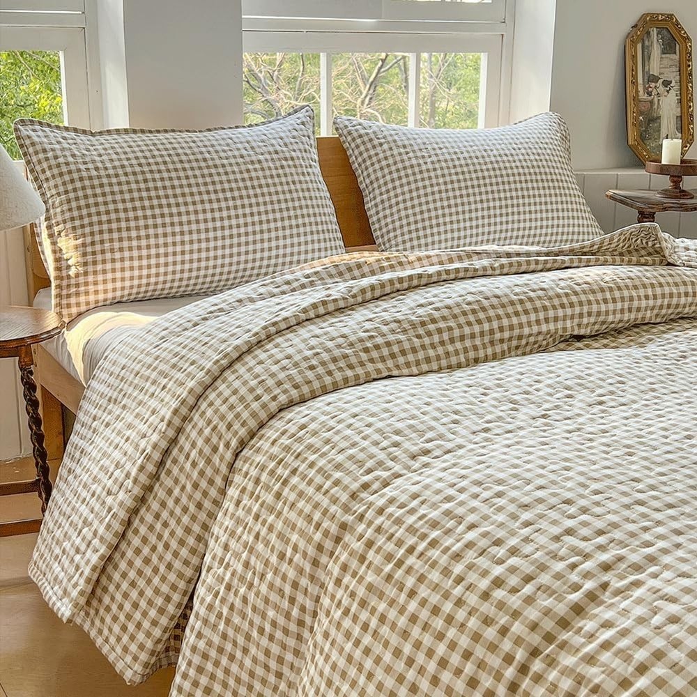 Queen Quilt Set Soft Pre-washed Microfiber Green Plaid Bedspread Lightweight