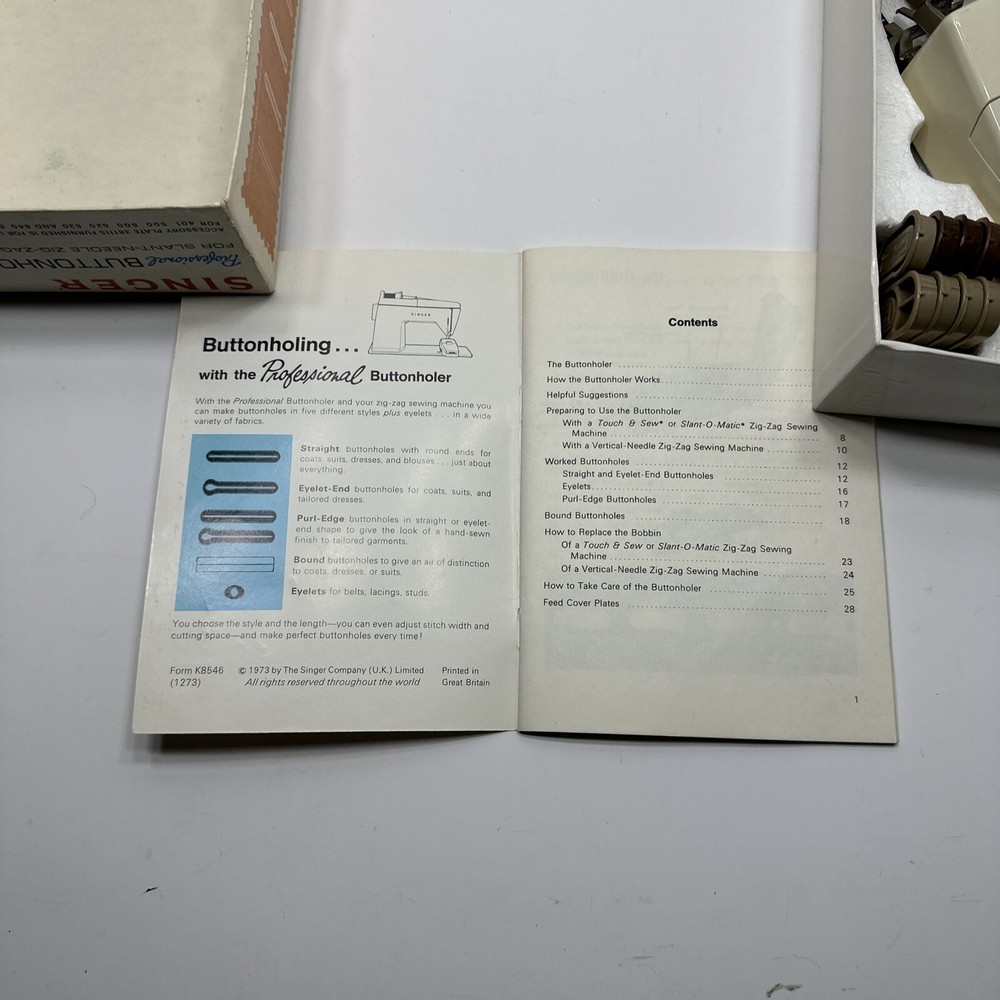 VTG Singer Professional Buttonholer For Sewing Machine 20 Attachments & Manual