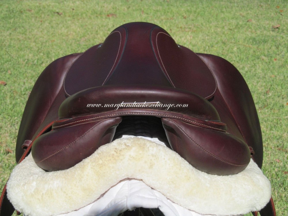 18" DEVOUCOUX BIARRITZ S close contact jumping saddle-2A FLAPS-2017 MODEL