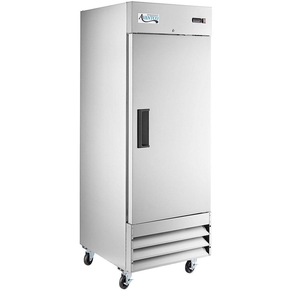29" Solid Door Reach-In Refrigerator