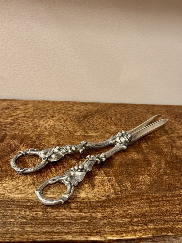 Vintage Silverplated Grape Scissors/Shears Grape Motif
