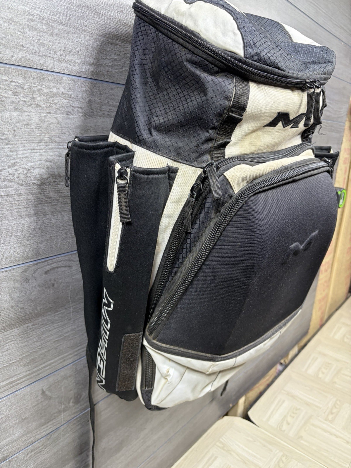 Miken MK7X Baseball Backpack Softball 4 Bat Sleeves Black White Slow pitch Large