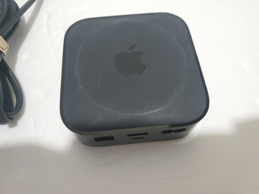 Apple TV A1625 HD 4th Generation 32GB