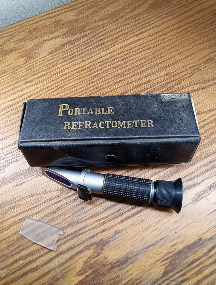 Portable Refractometer 0-32% Brix