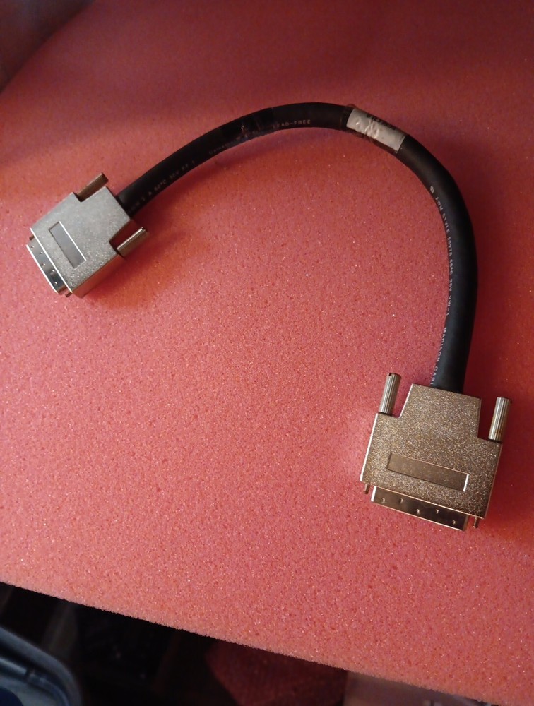 12" SCSI CABLE Single Bus Config Madison Cable