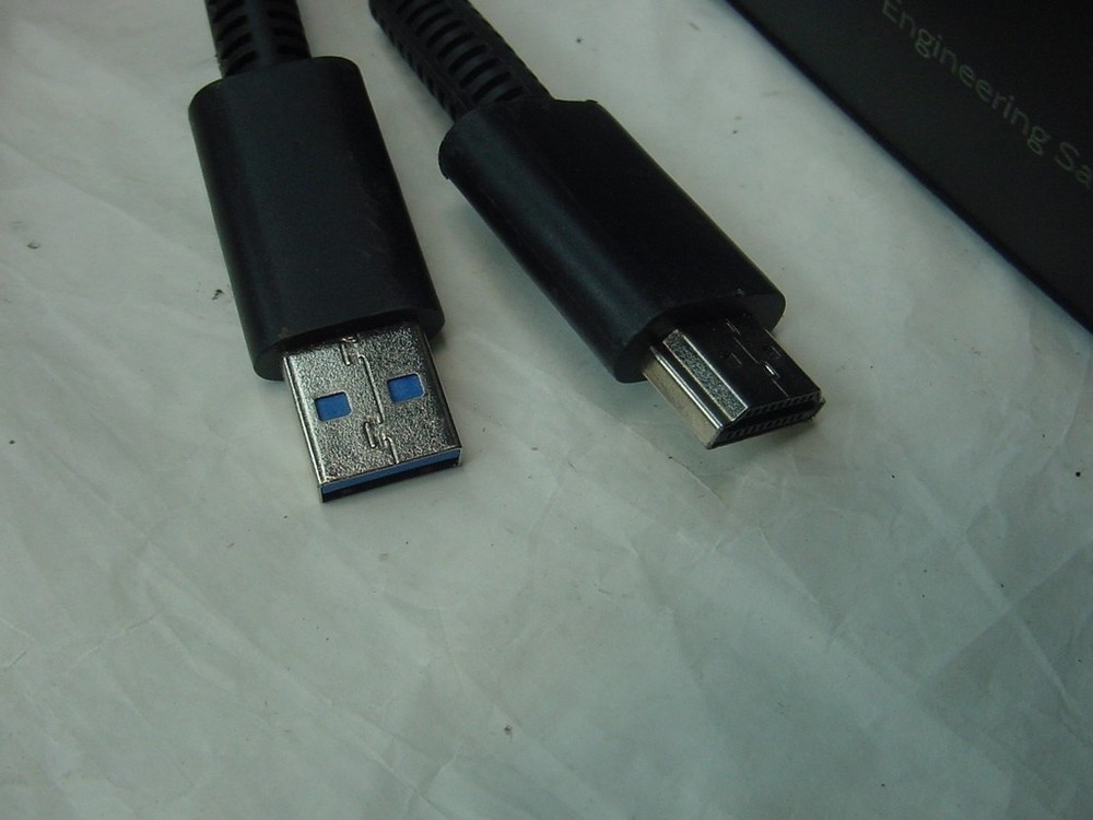 RARE OCULUS ENGINEERING SAMPLE 09C-2