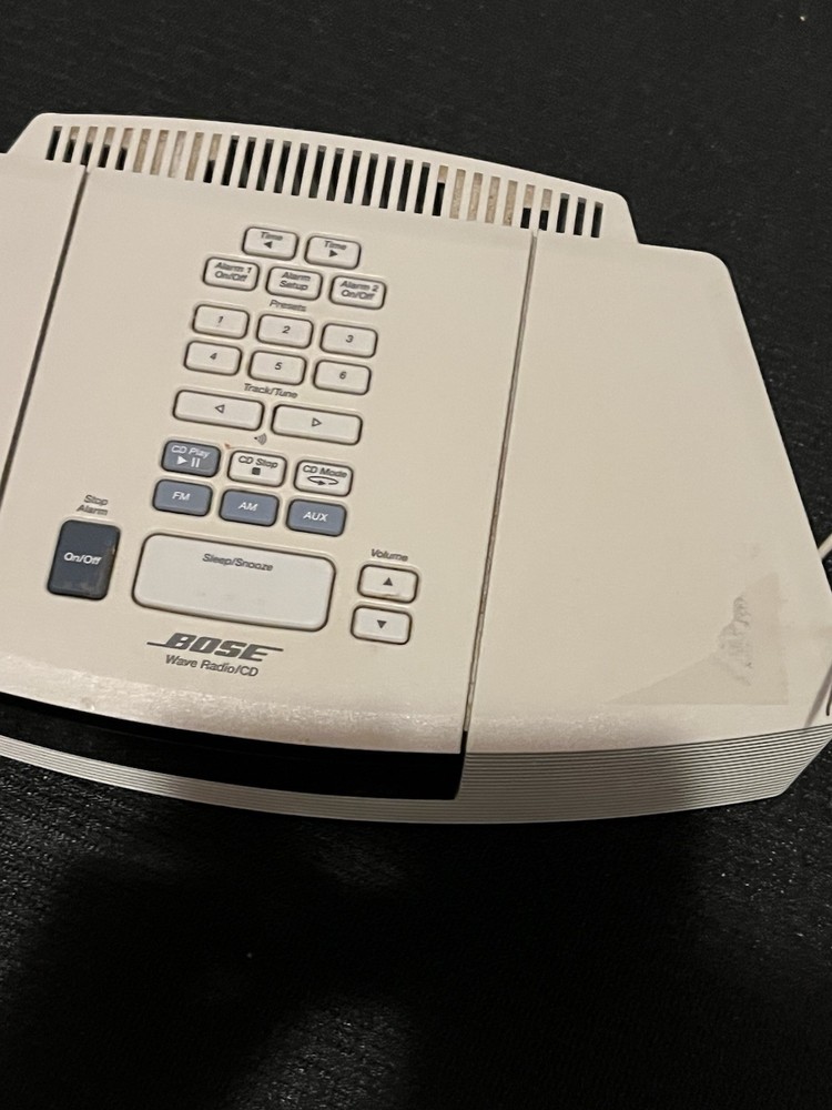 Bose Wave AWRC-1P AM/ FM - CD Player Does Not Work - Powers On
