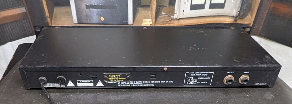 Articulate Sound Phonic 1/3 octave equalizer PEQ3300